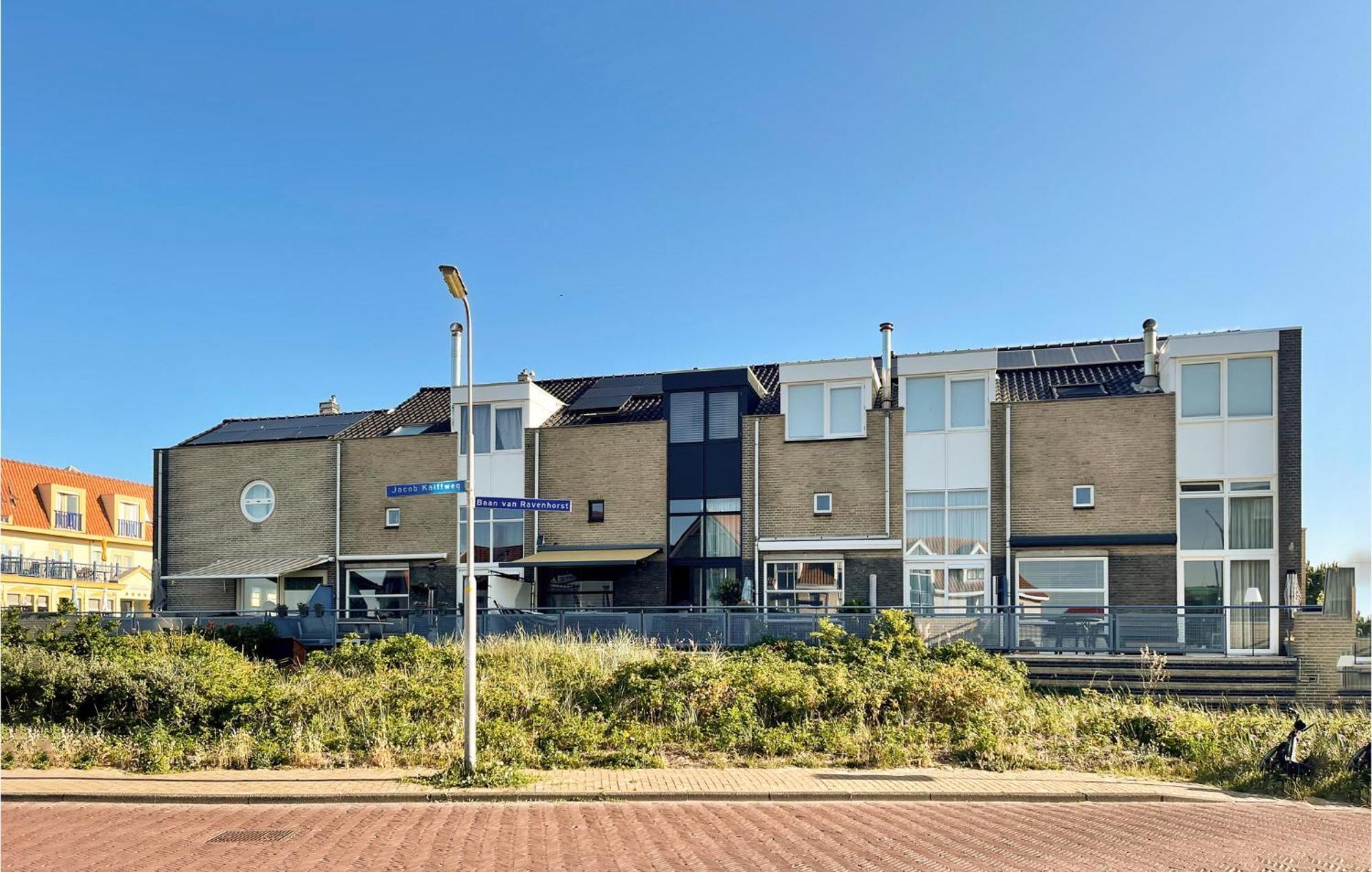 Gorgeous Home In Bergen Aan Zee Ngoại thất bức ảnh